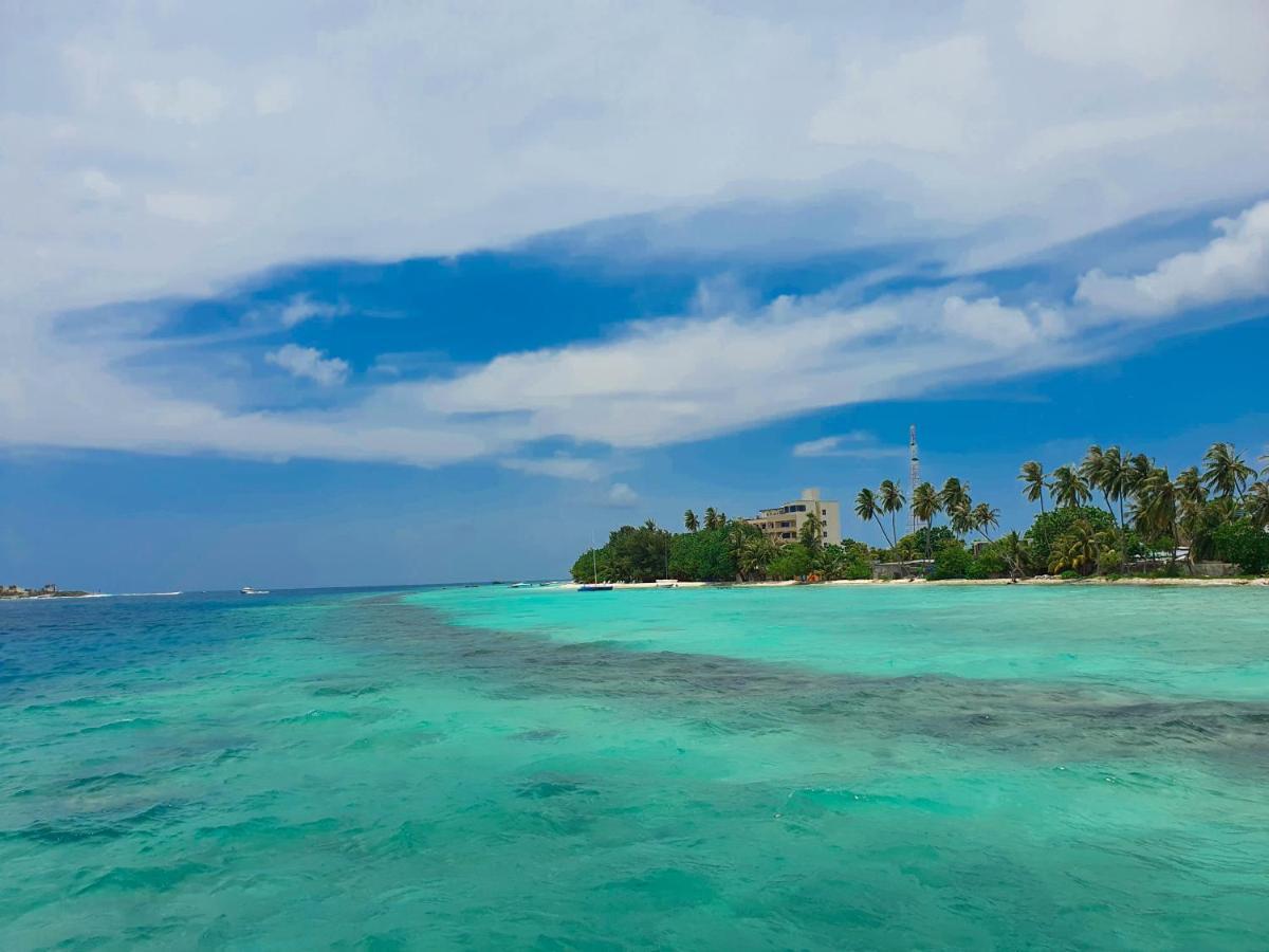 Hotel Orimas Retreat à Thulusdhoo Extérieur photo